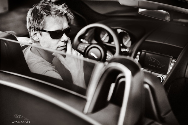 Armin van Buuren kiest voor Jaguar F-TYPE