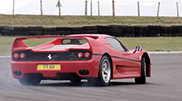 Legendarische Ferrari F40 en F50 komen samen