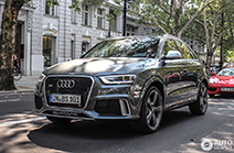 Spotted: three copies of the Audi RS Q3