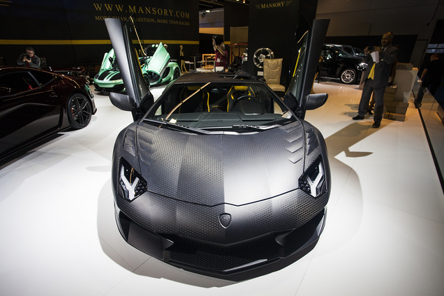 IAA 2013: Mansory Carbonado
