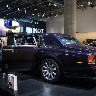 IAA 2013: Rolls-Royce Phantom EWB Celestial