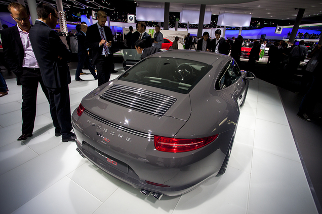 IAA 2013: Porsche 991 50th Anniversary Edition Coupe