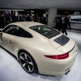 IAA 2013: Porsche 991 50th Anniversary Edition Coupe 