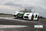 Lamborghini Aventador LP700-4 Dubai police klaar voor The Challenge!