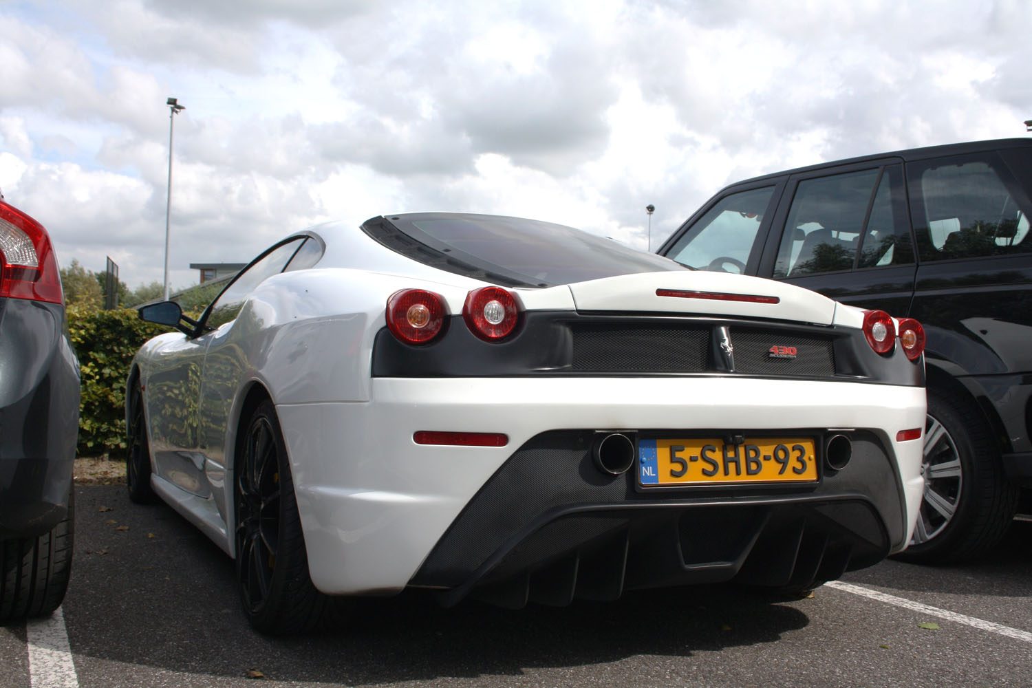 Laat je niet van de wijs brengen door deze 430 Scuderia