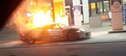 保时捷 918 Spyder 加油不成却着火烧毁