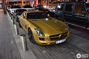 Spotted: rare Mercedes-Benz SLS AMG Desert Gold