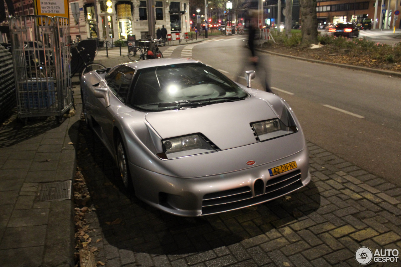 Spot van de Dag: Bugatti EB110GT in Amsterdam