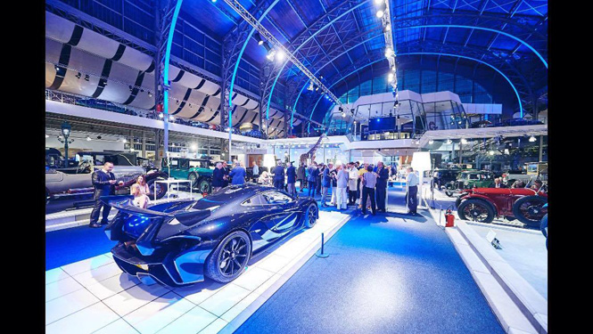 Event: 30 Years of Supercars