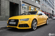 Vegas Yellow Audi RS7? Yes please!