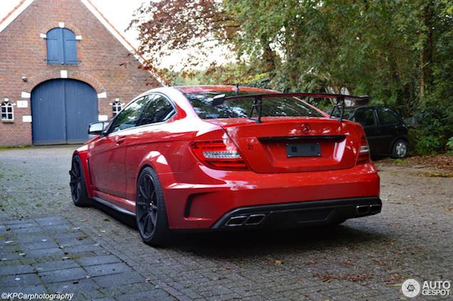 Spot van de dag: Mercedes-Benz C 63 AMG Black Series