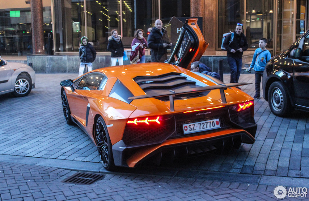 Spot van de dag: Lamborghini Aventador SuperVeloce