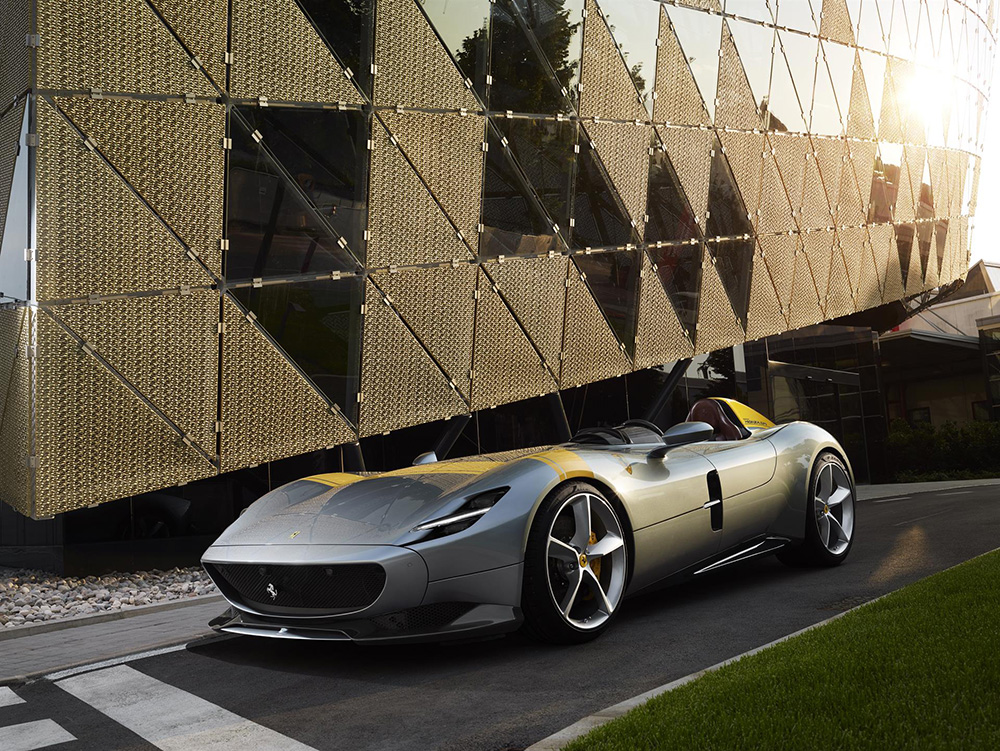News Flash: The Ferrari Monza SP1 and SP2 unveiled