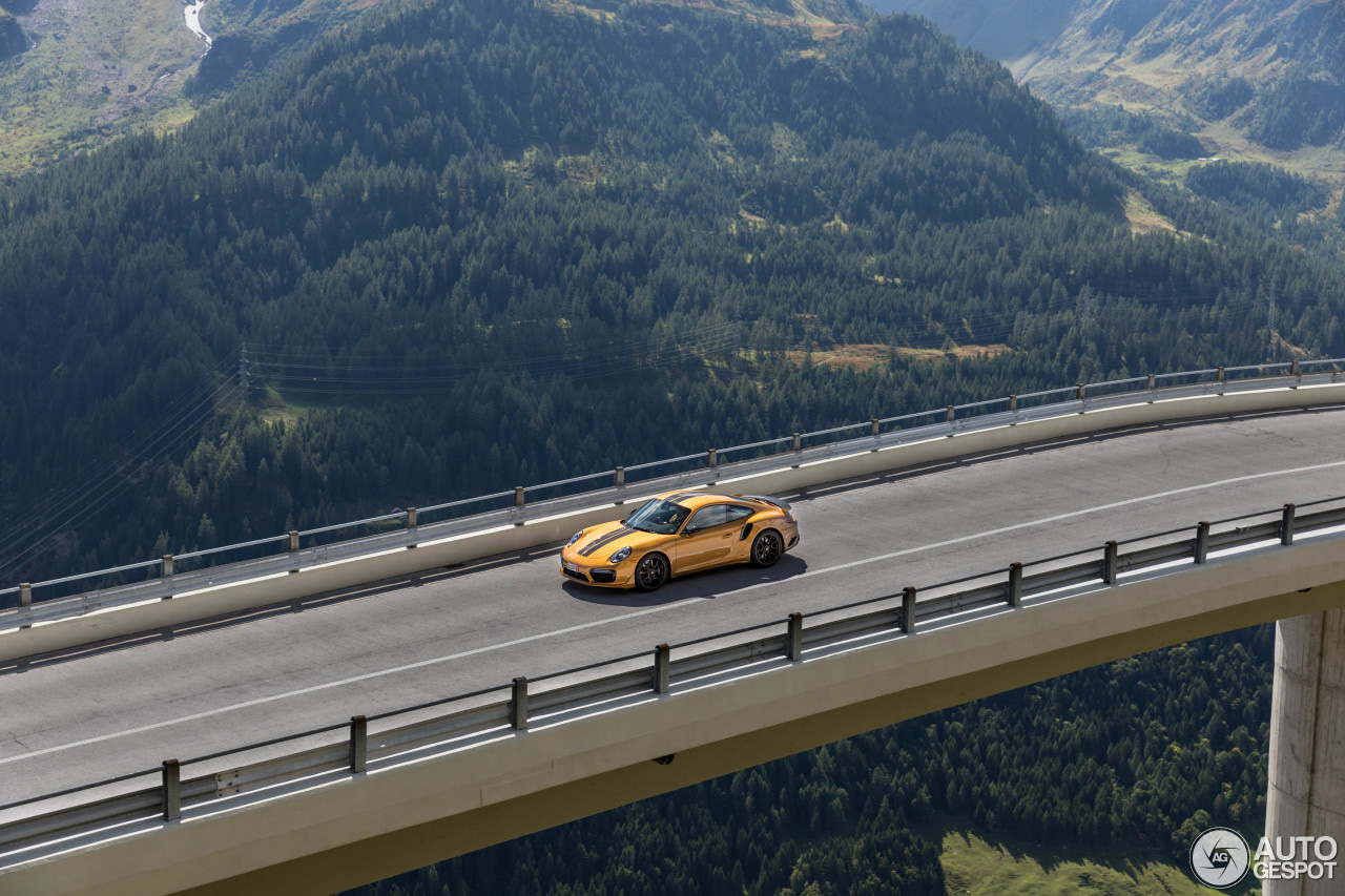 Porsche Turbo S Exclusive Series mag nog even van de Alpen genieten