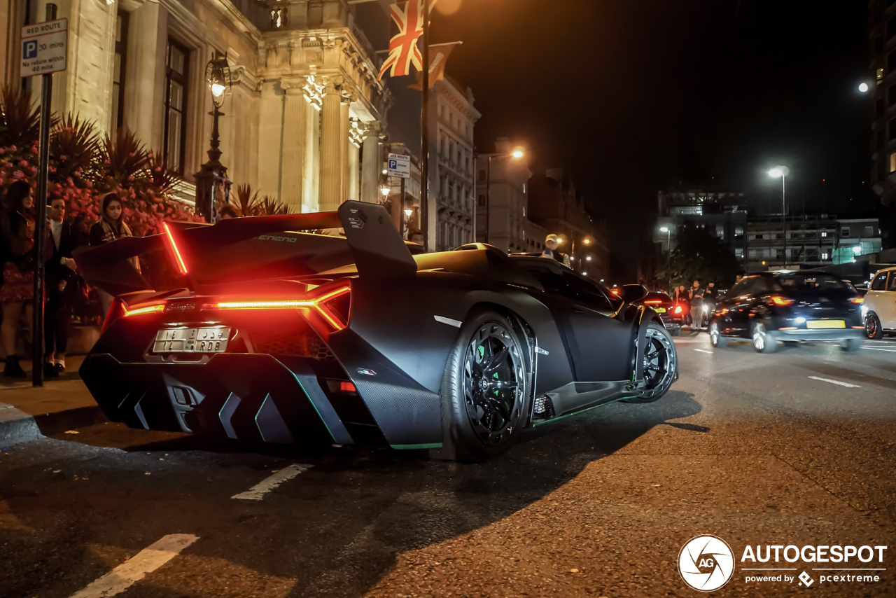 De Lamborghini Veneno, nu te zien in London