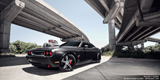 Waanzinnige fotoshoot van nog waanzinnigere Dodge Challenger SRT8