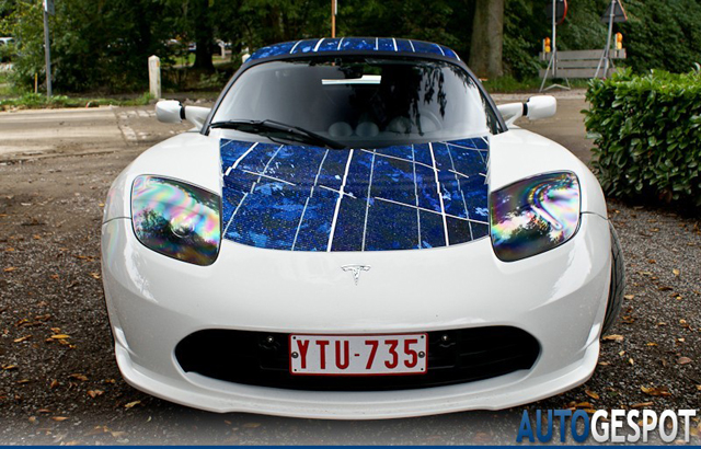 Gespot: Tesla Motors Roadster Sport 2.5 met fraaie print