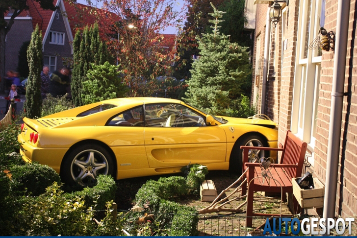 Spot van de dag: Ferrari F355 GTS 