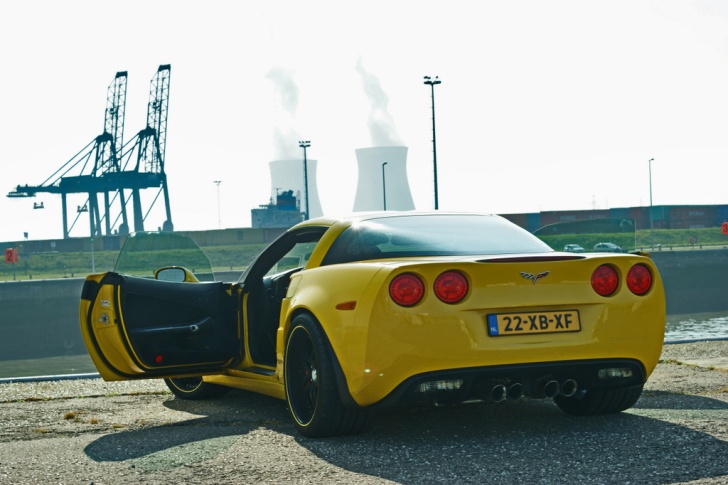 Fotoshoot dubbelop: Corvette C6 Z06