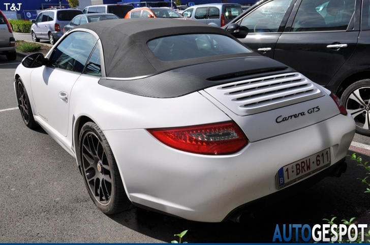 Gespot: matte kleuren deel 91