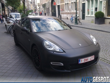 Gespot: matte kleuren deel 92