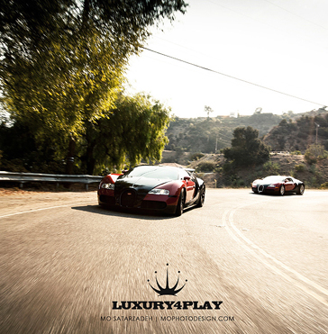 Wat wenst een man nog meer: Bugatti Veyron 16.4 & fraaie dame