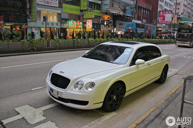 Na Lamborghini doen Porsche en Bentley goede zaken in China