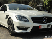 Weißer Mercedes-Benz Brabus CLS B63 gespottet