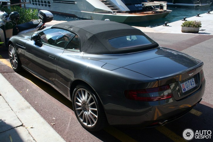 Wealthy man names his boat after his favorite car: DB9