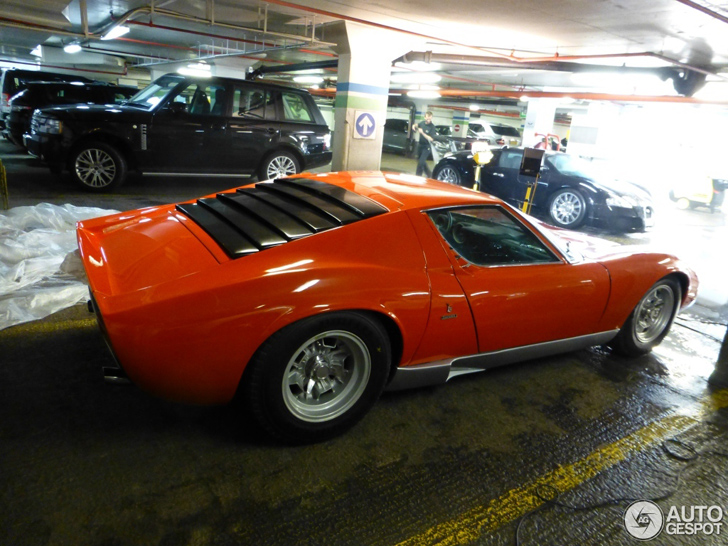 Icoon gespot: Lamborghini Miura P400 S