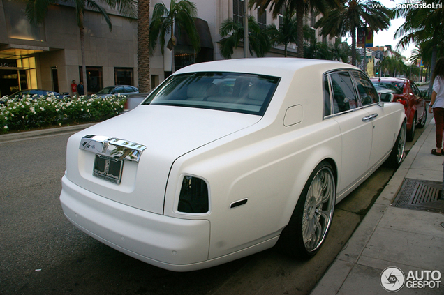 À l'américaine : une Rolls-Royce Phantom à Beverly Hills