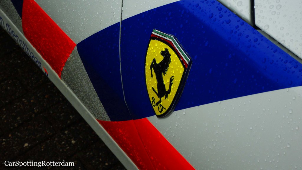 Doe een plezier rit 2012: genieten van Ferrari's en blije gezichten