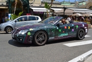 Gnap, gnap, gnap ! Une Mercedes-Benz SL 65 AMG décorée façon Pacman