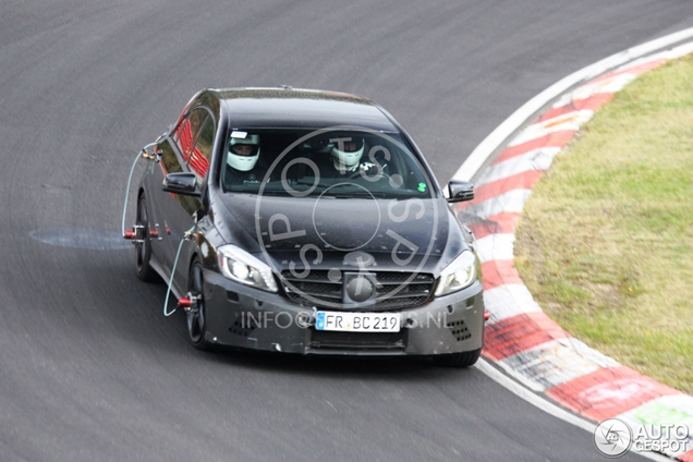Spyspot: Mercedes-Benz A 45 AMG
