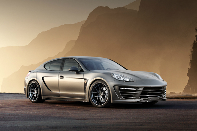 Vooral fraai vanbinnen: TopCar Stingray GTR