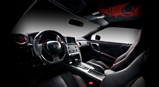 Vilner vult interieur Nissan GT-R met mythologische draak