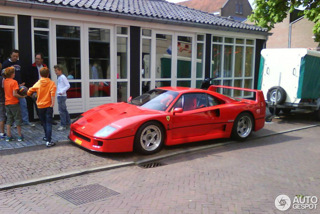 Spot van de dag:Ferrari F40