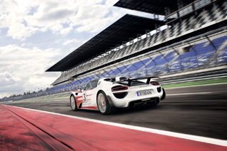 Porsche verfijnt elektromotoren, betere prestaties!