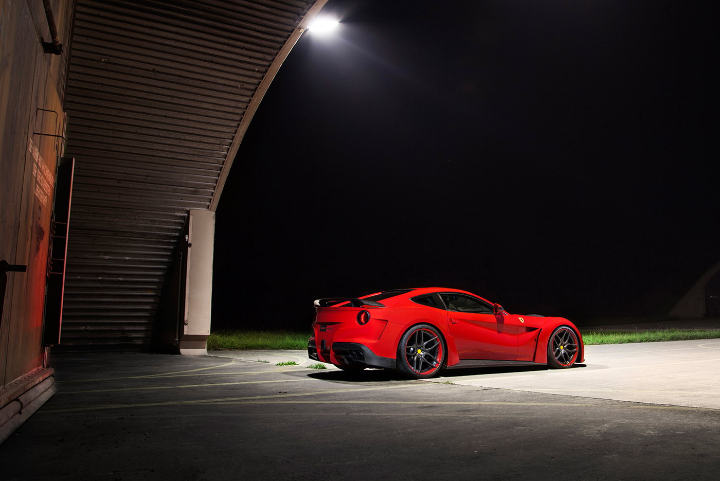 Novitec Rosso N-Largo is een opgepompte Ferrari F12berlinetta