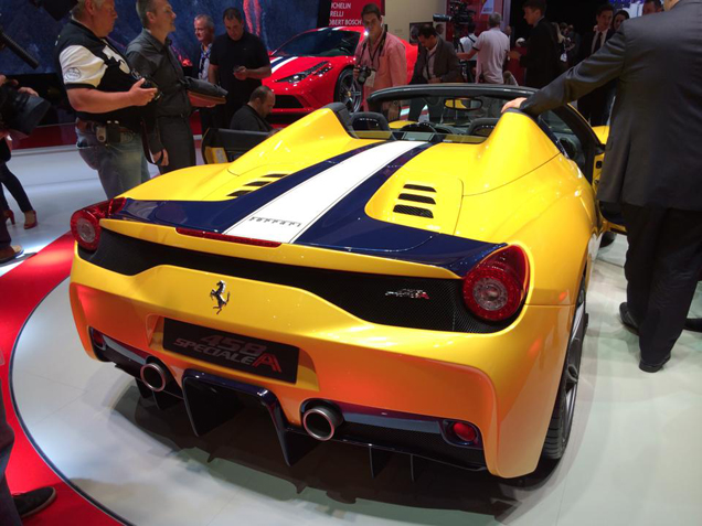 Parijs 2014: Ferrari 458 Speciale A