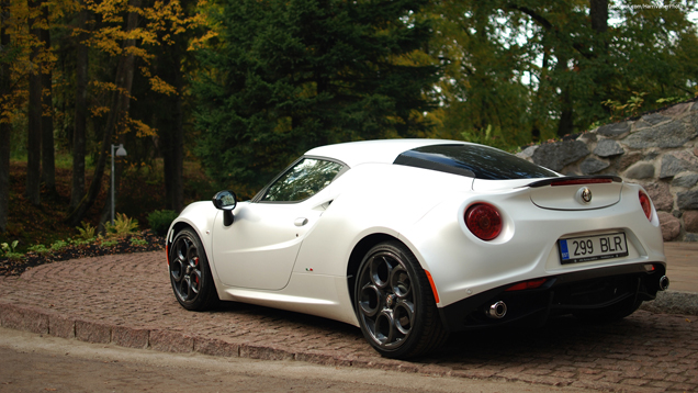 Fotoshoot: Alfa Romeo 4C Launch Edition