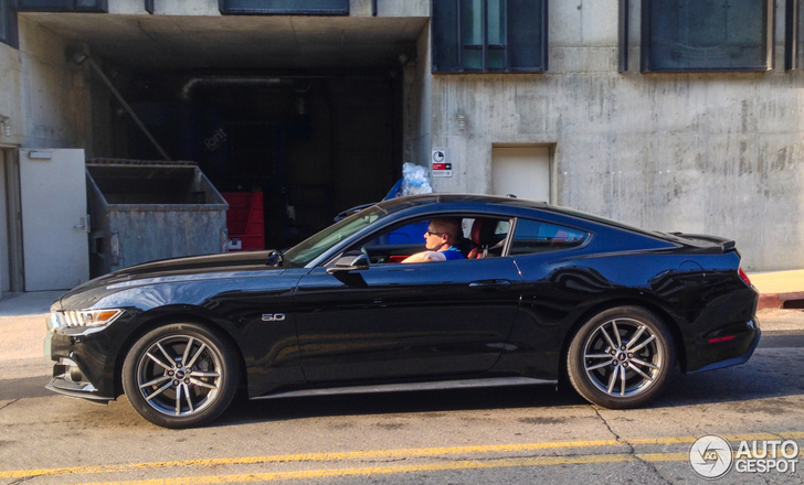 Eerste rijdende Ford Mustang GT 2015 verschijnt in Columbus