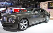 Bentley stevent op recordverkoop af