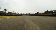 Filmpje: McLaren P1 vlamt over Kyalami circuit
