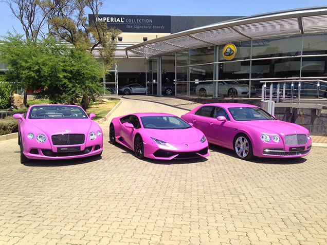 Bentley en Lamborghini kleuren roze voor borstkanker in Zuid-Afrika