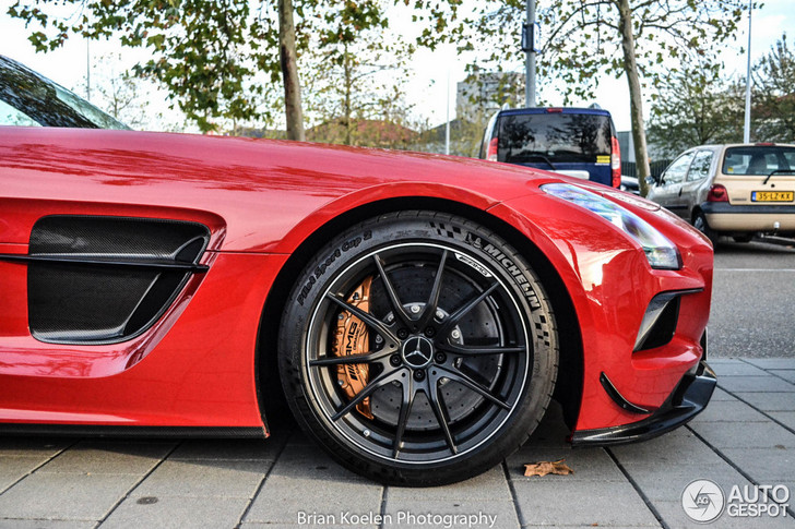 Spot van de dag: Mercedes-Benz SLS AMG Black Series