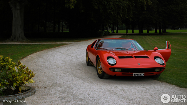 Spot van de dag van gisteren: Lamborghini Miura P400 S