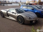 Who wants to wash this Porsche 918 Spyder?