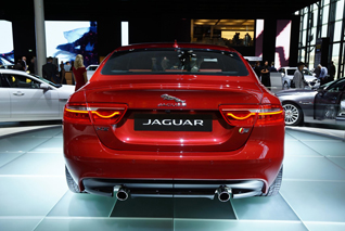 Paris 2014: Jaguar XE
