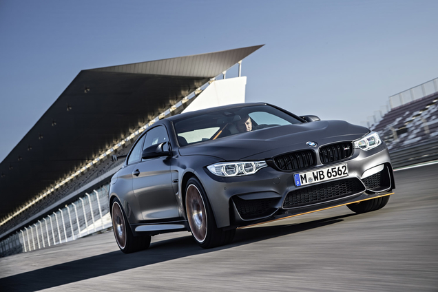 Rammen op het circuit met de BMW M4 GTS